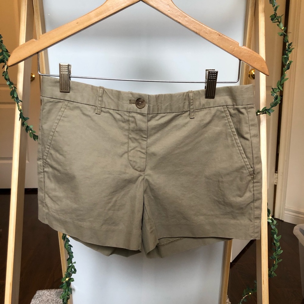 Low rise khaki shorts
